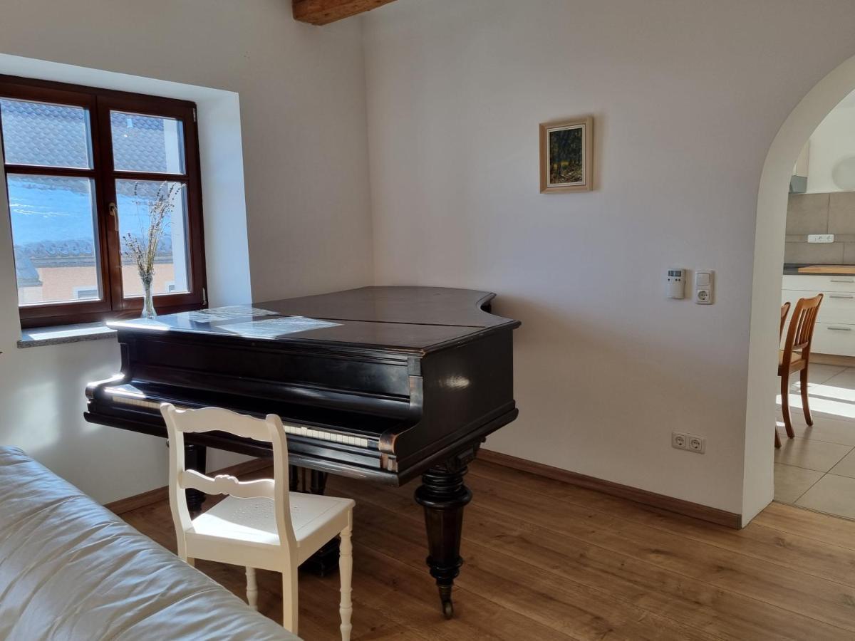 Ferienwohnung Kreuzberg ฟรายยุง ภายนอก รูปภาพ